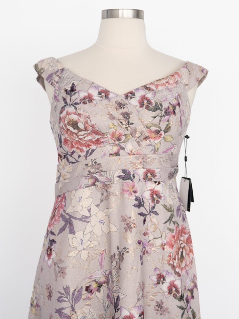 Adrianna Papell - Floral Metallic Jacquard Off Shoulder Ballgown - Picture 15 of 16